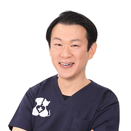 写真：院長顔写真